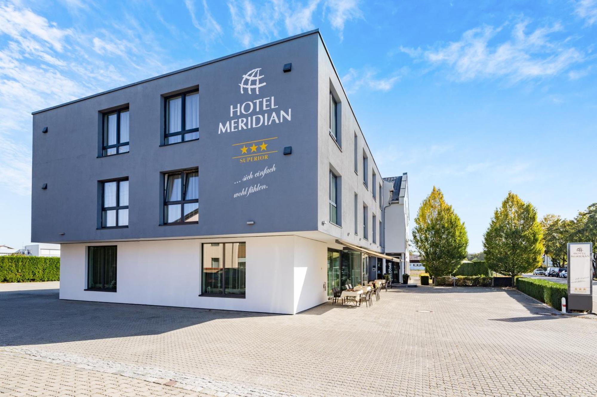 Hotel Meridian ***Superior Ergolding Buitenkant foto