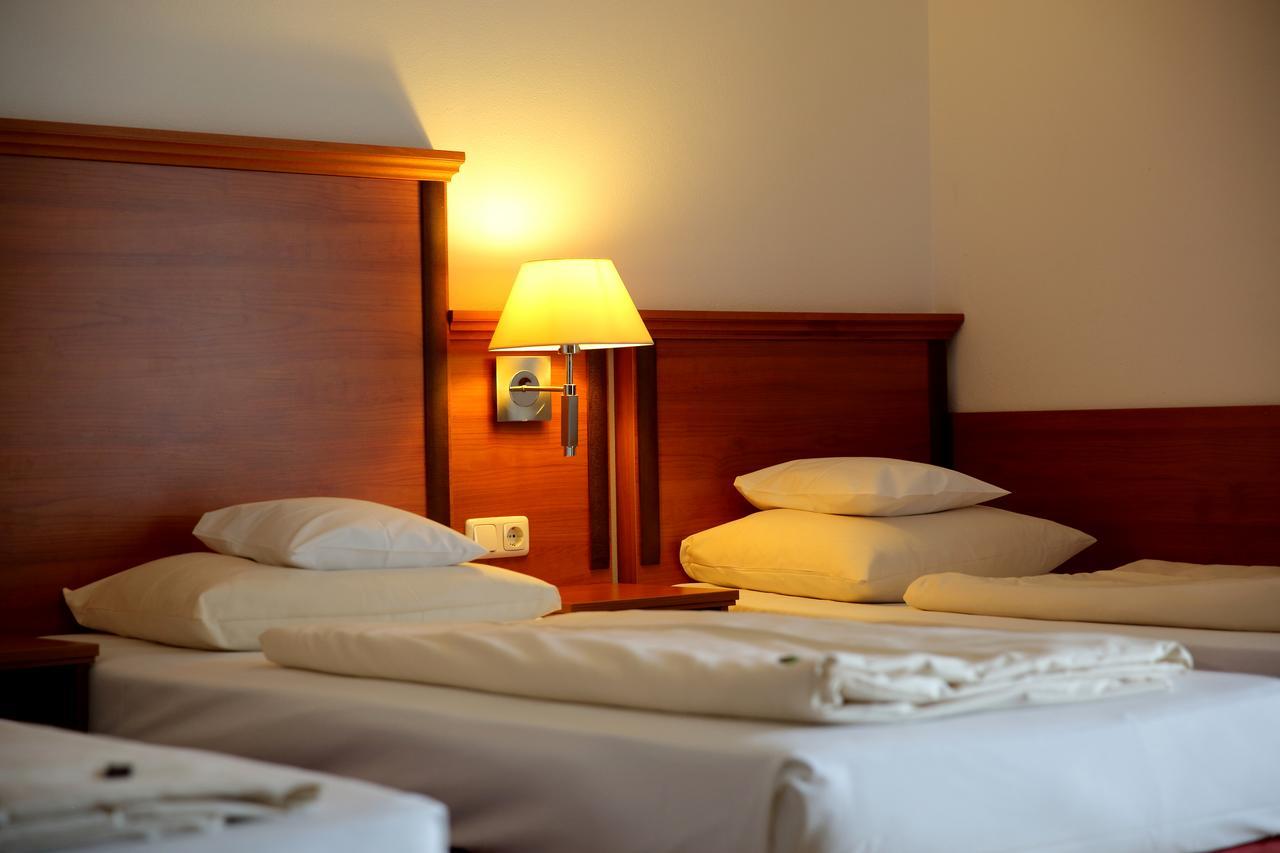 HOTEL MERIDIAN ***SUPERIOR LANDSHUT 3* (Duitsland) - vanaf € 117 | iBOOKED